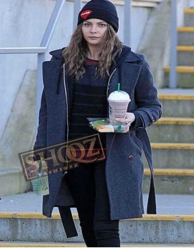 Arrow Willa Holland Blue Coat